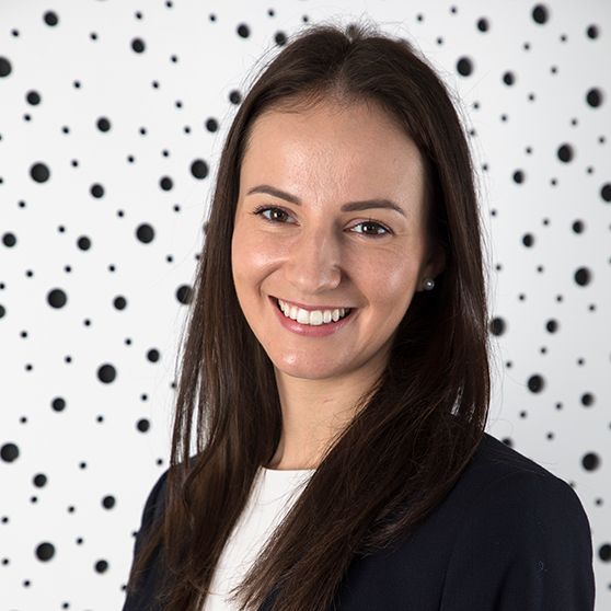 Portrait - Mag. Sandra Barton